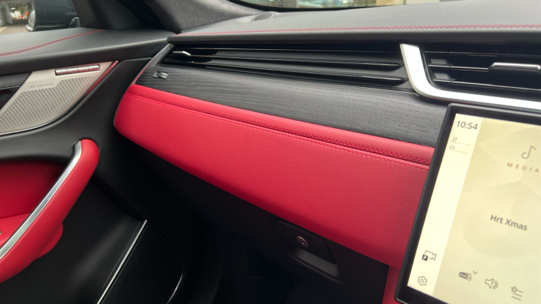 Jaguar F-Pace 2.0 D200 R-Dynamic HSE 5dr Auto AWD Diesel Estate